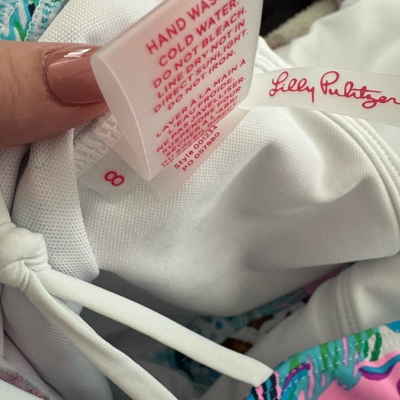 Lilly Pulitzer lattice swimsuit. - Picture 4 of 4